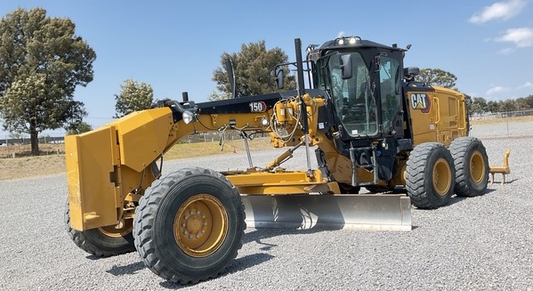 2021 - 150 Caterpillar Grader