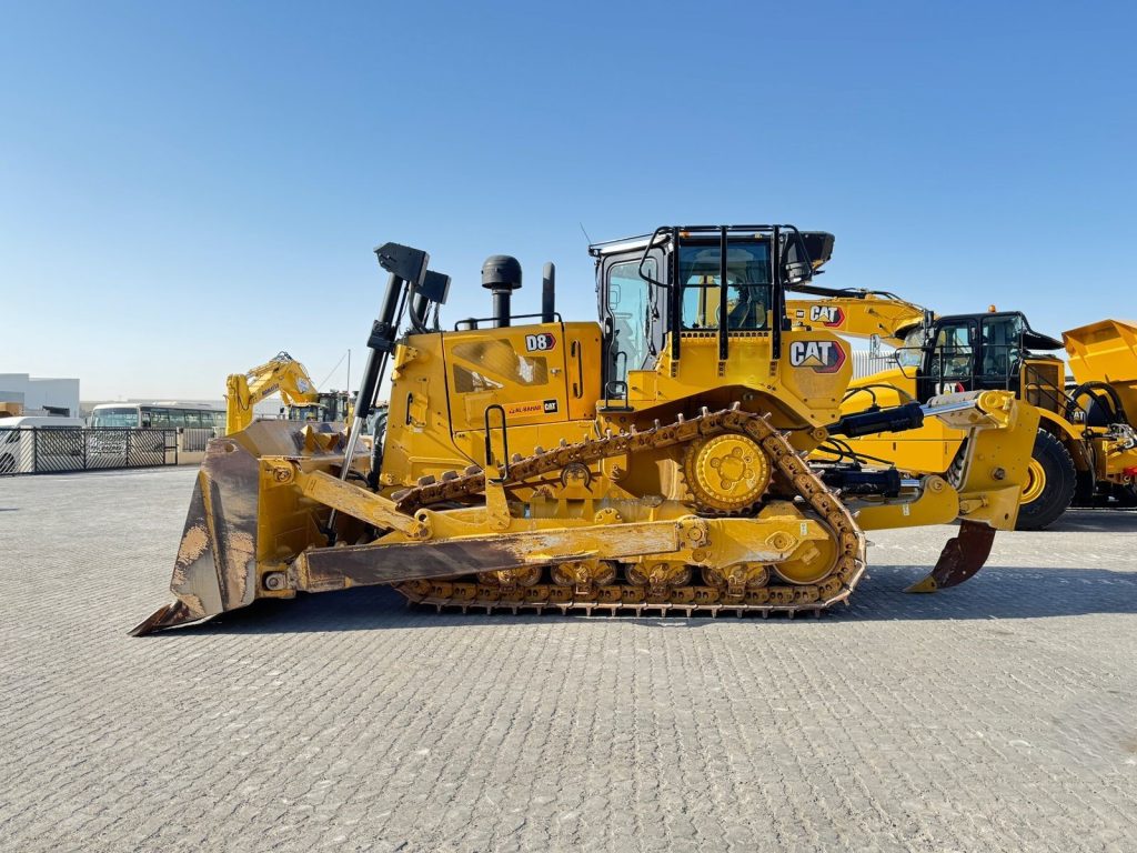 2023 - D8 Next Gen with 3600 hours